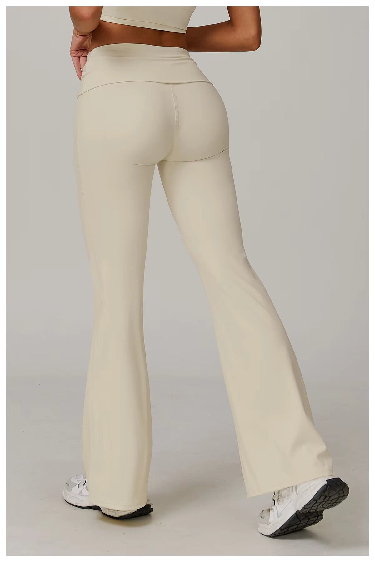 Recycled High-Waist Flared Yoga Pants